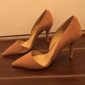 Michael Kors Tan Suede Pumps